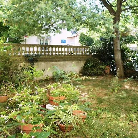 Studio Renove 2 Etoiles Appartement Biarritz